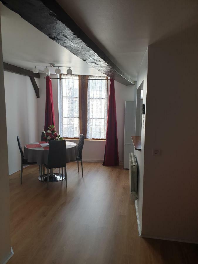 Maison Du Dauphin 1534 Troyes Eksteriør billede